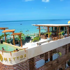 Mittoz Isola Holbox