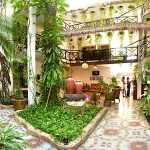 Mariposa Boutique - 5th Avenue Отель